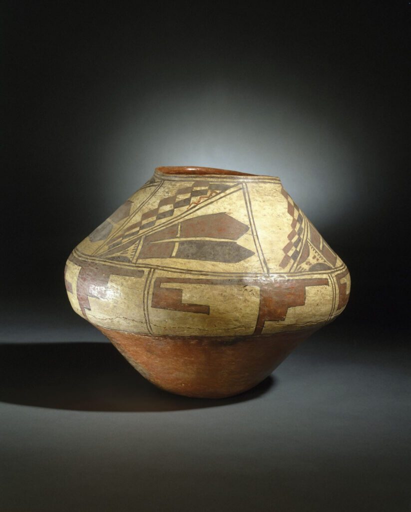 Ashiwi Polychrome Water Jar, Zuni Pueblo (1750)